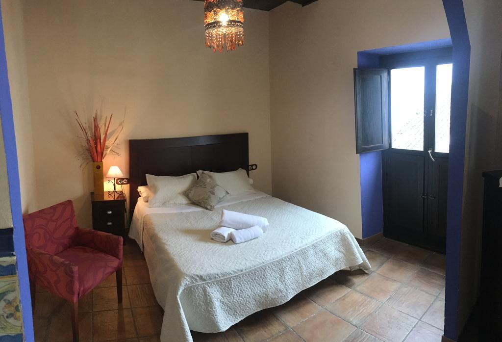 Apartamentos Victoria Bujalance 외부 사진