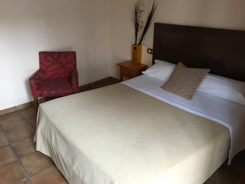 Apartamentos Victoria Bujalance 외부 사진