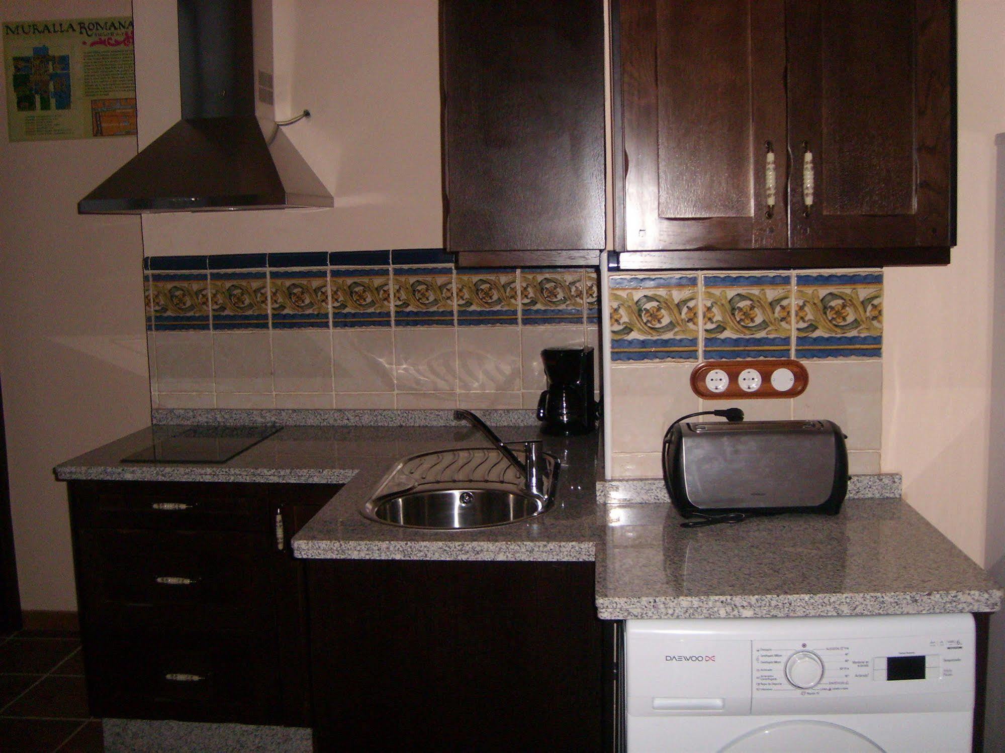 Apartamentos Victoria Bujalance 외부 사진