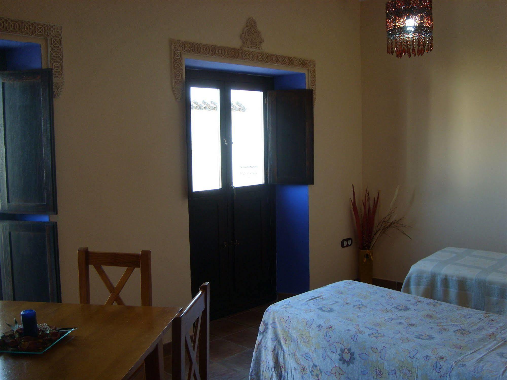Apartamentos Victoria Bujalance 외부 사진