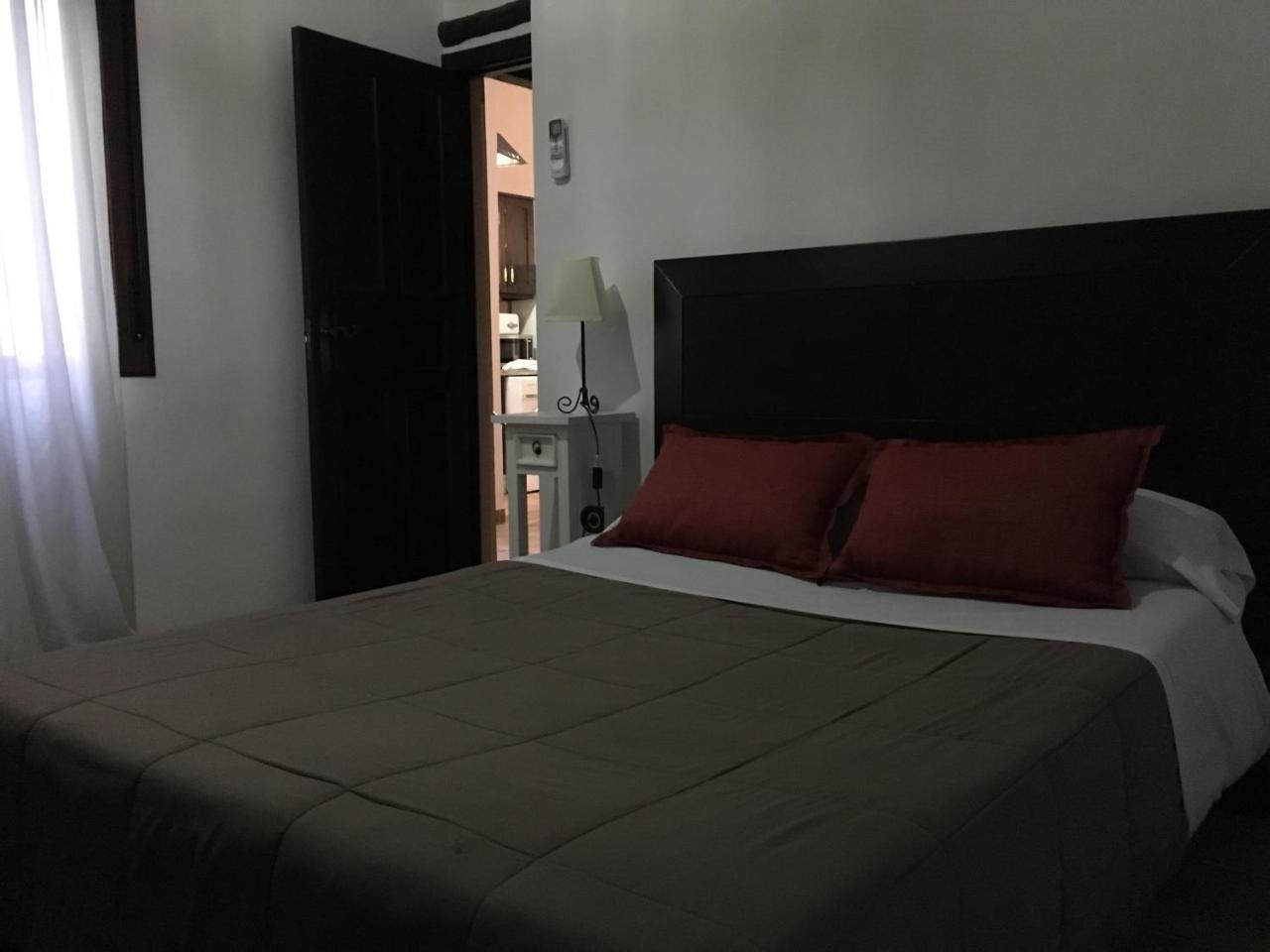 Apartamentos Victoria Bujalance 외부 사진